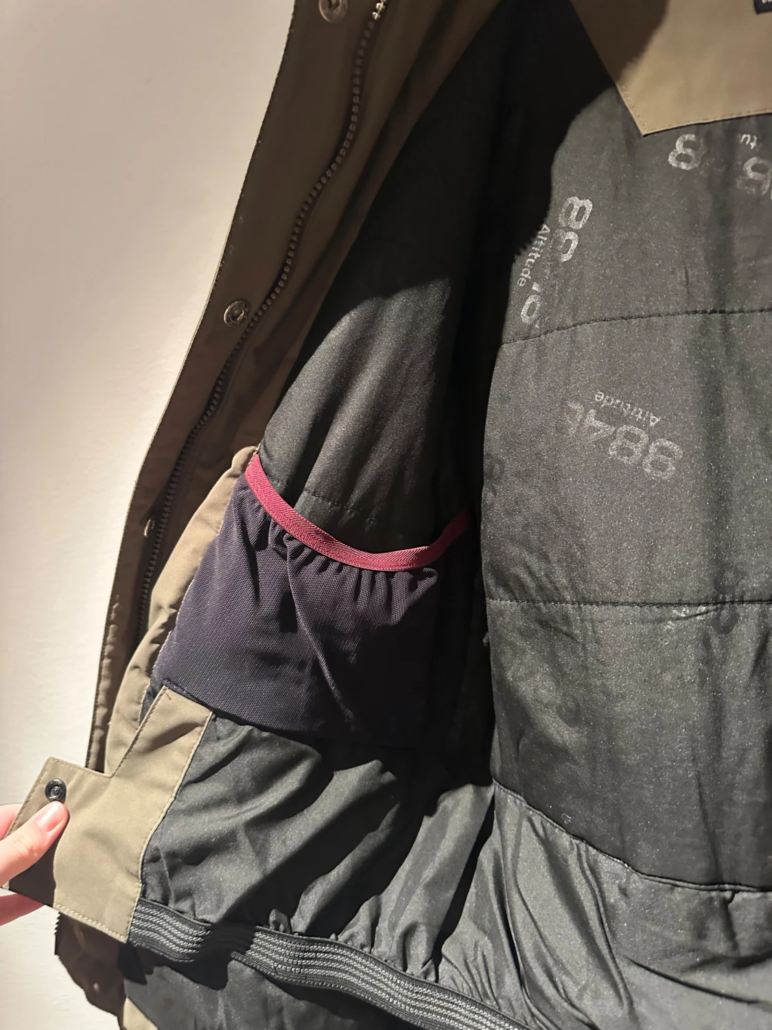 Skidjacka  8848 Altitude - 5