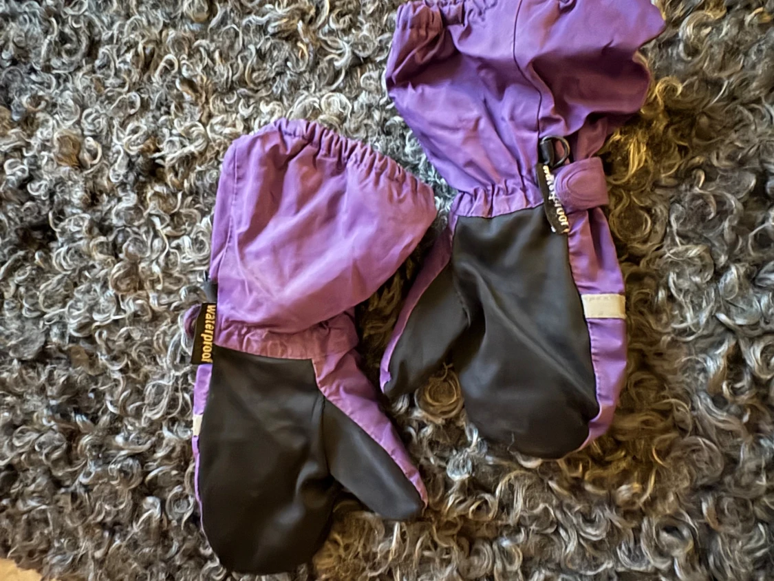 Lila vattentäta tumvantar med reflex - 1