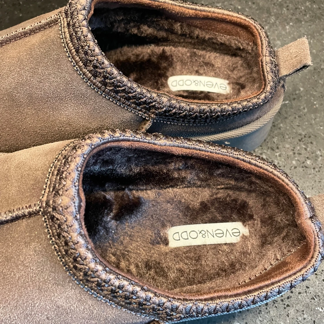 Bruna mocka ”Uggs” från Even&Odd - 1