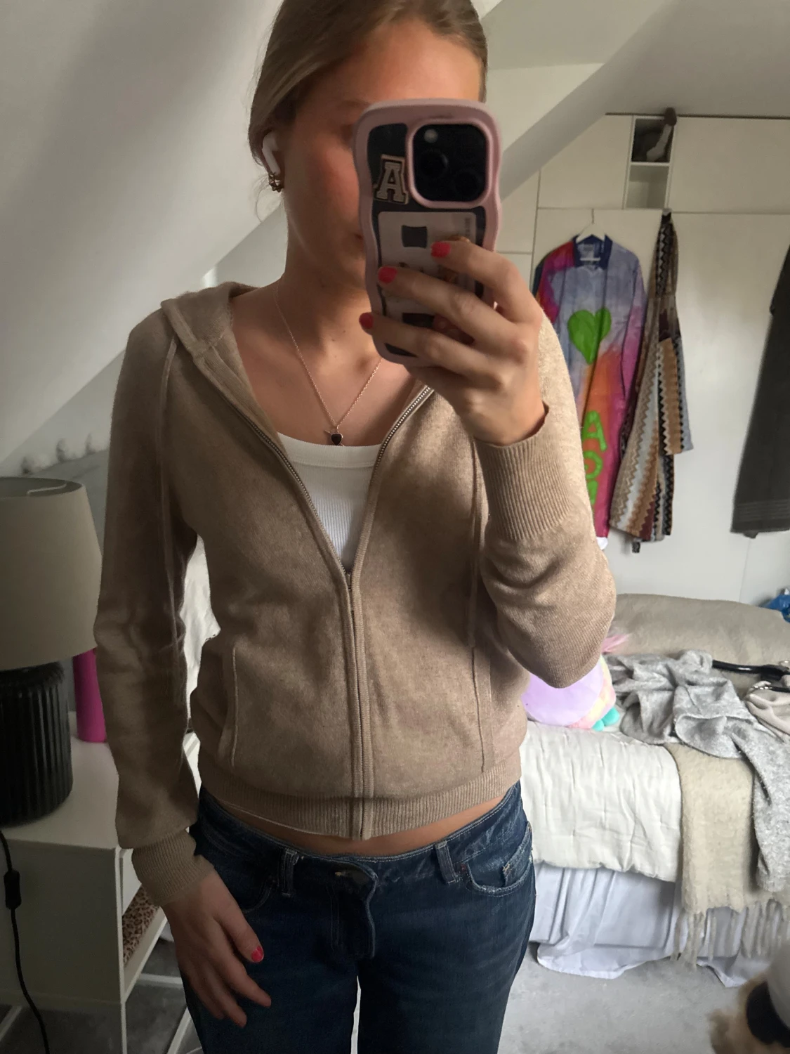 Beige/brun hoodie i kashmir från Soft Goat - 1