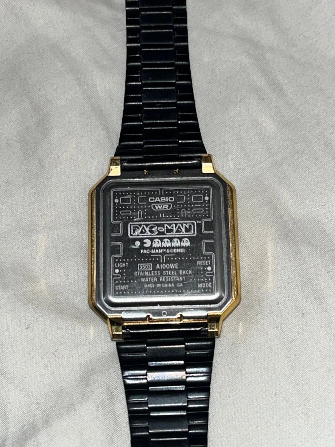 Casio Pac-Man digital klocka guld/svart - 4