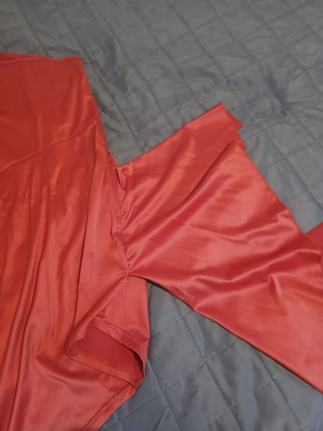 Röd oneshoulder klänning från SHEIN - 1