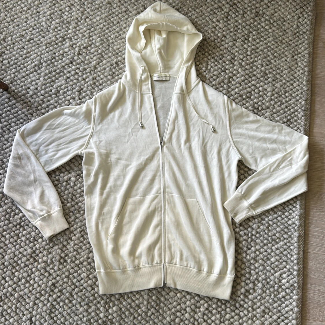 Vit hoodie från Filippo de Laurentiis