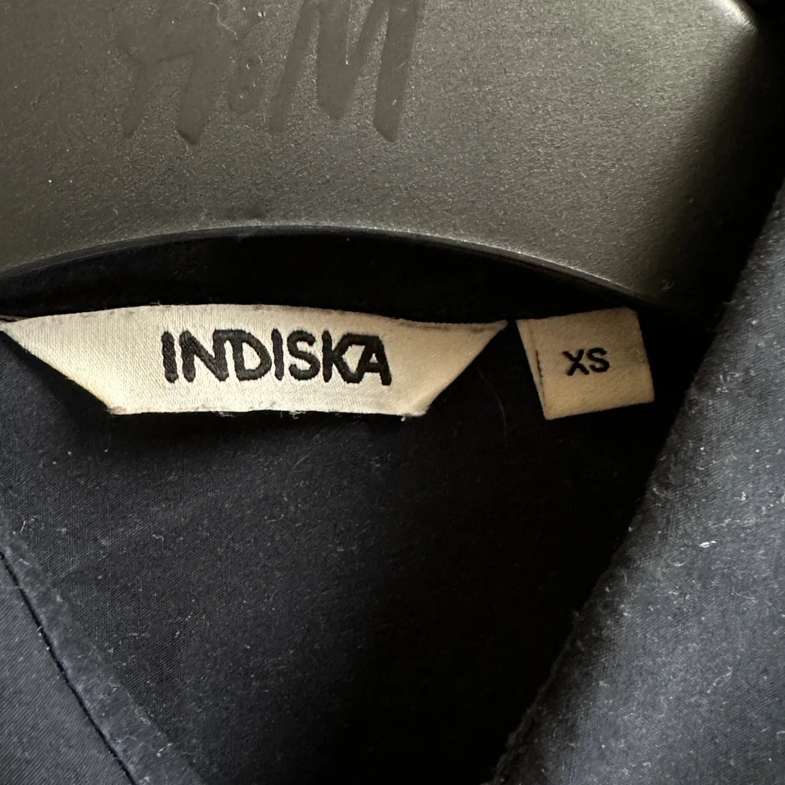 Mörkblå skjorta från Indiska XS - 2