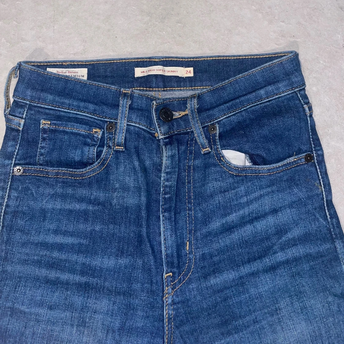 Levi's Mile High Super Skinny Jeans - 1