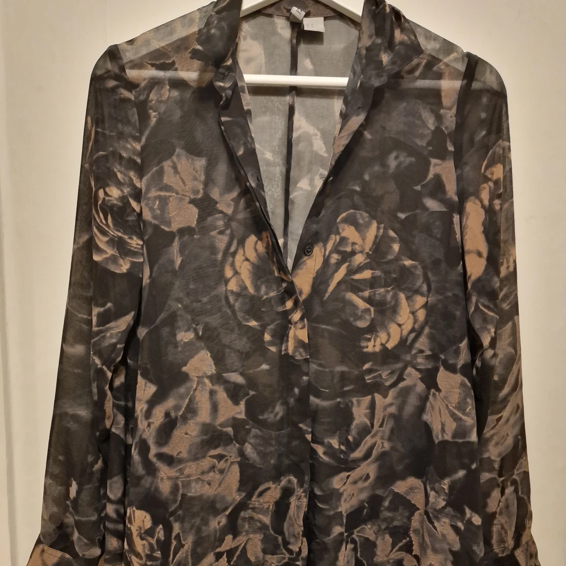 Svart långskjorta/kaftan  - 1