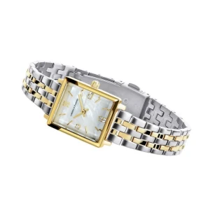 Larsson & Jennings guld/silver klocka - Stilren klocka från Larsson & Jennings med fyrkantig urtavla i pärlemor, guldfärgade detaljer och länkarmband i både guld och silver. Urtavlan har romerska siffror och små kristaller vid vissa markeringar. Perfekt accessoar för en snygg och modern look.