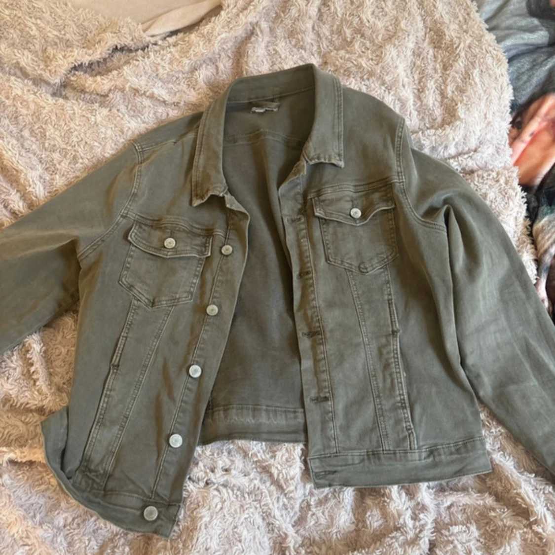 Grå jeansjacka från Sincerely Layer - 1