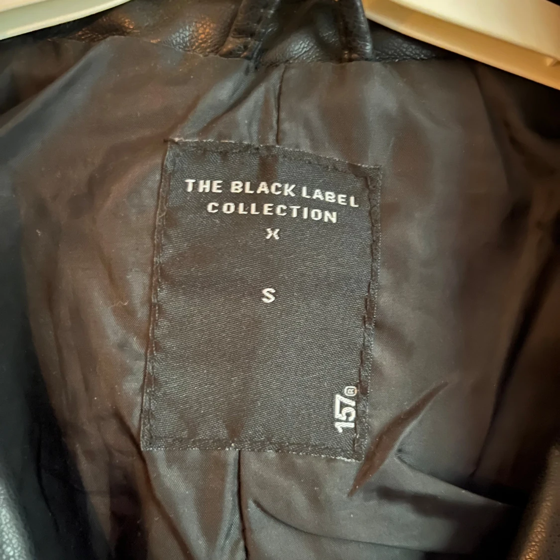 Skinnjacka/bikerjacka svart  - 3