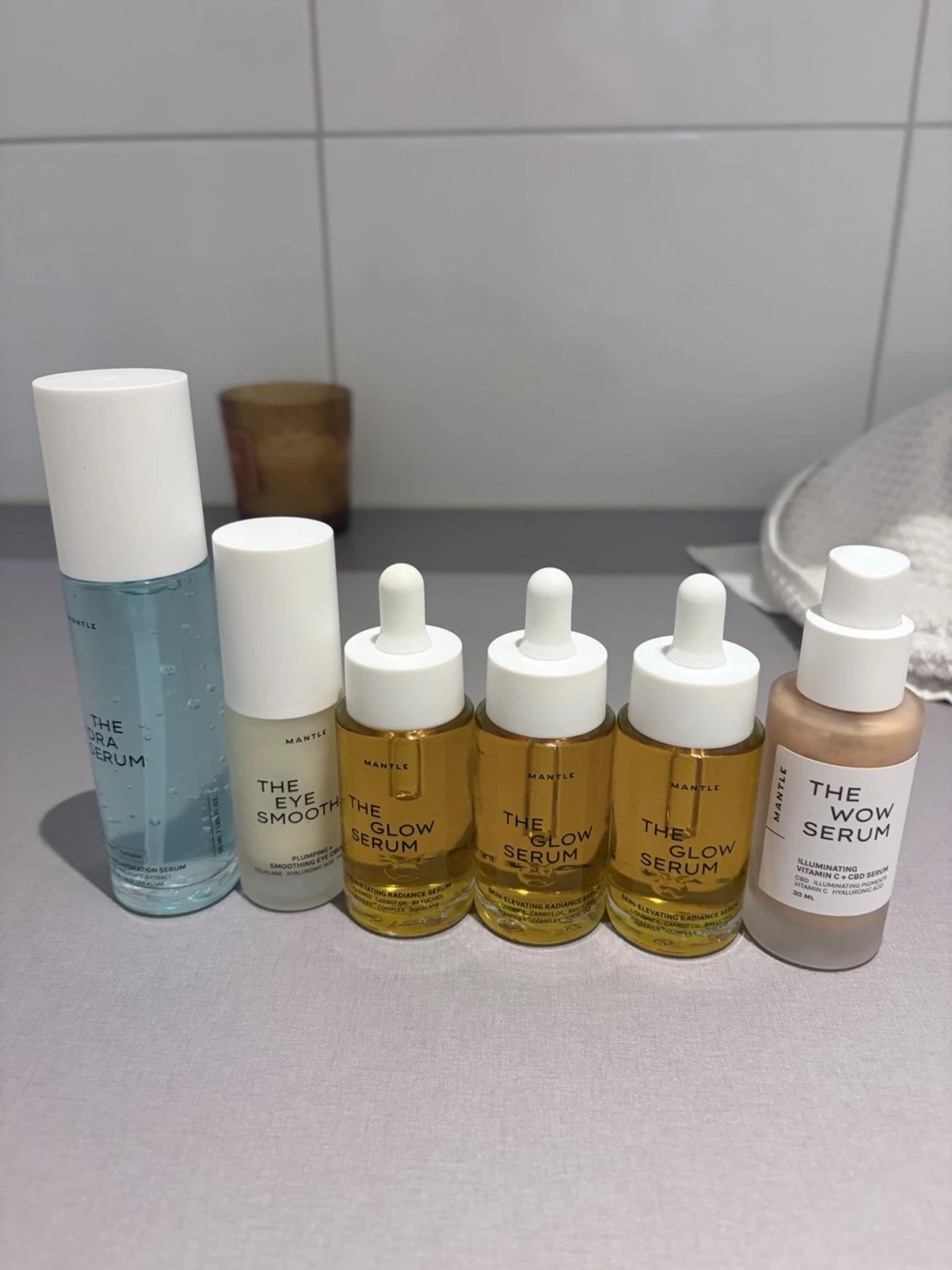 Mantle serum och ansiktsvård