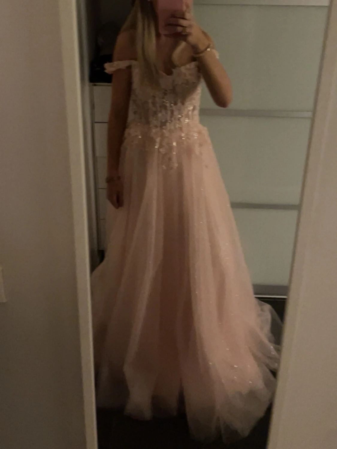 (INTRESSE KOLL) Ljusrosa långklänning med blommor  - 2