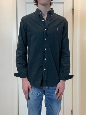 Polo Ralph Lauren skjorta  - Säljer nu denna Polo Ralph Lauren skjorta, skriv för fler bilder/frågor🙌🏼