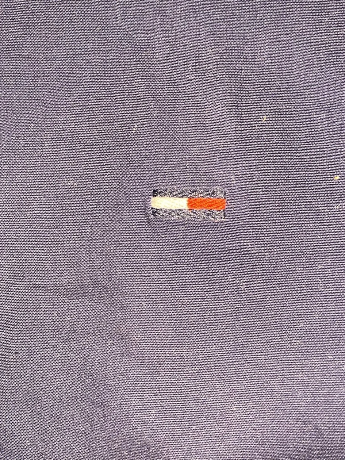 Mörkblå skjorta från Tommy Jeans - 4