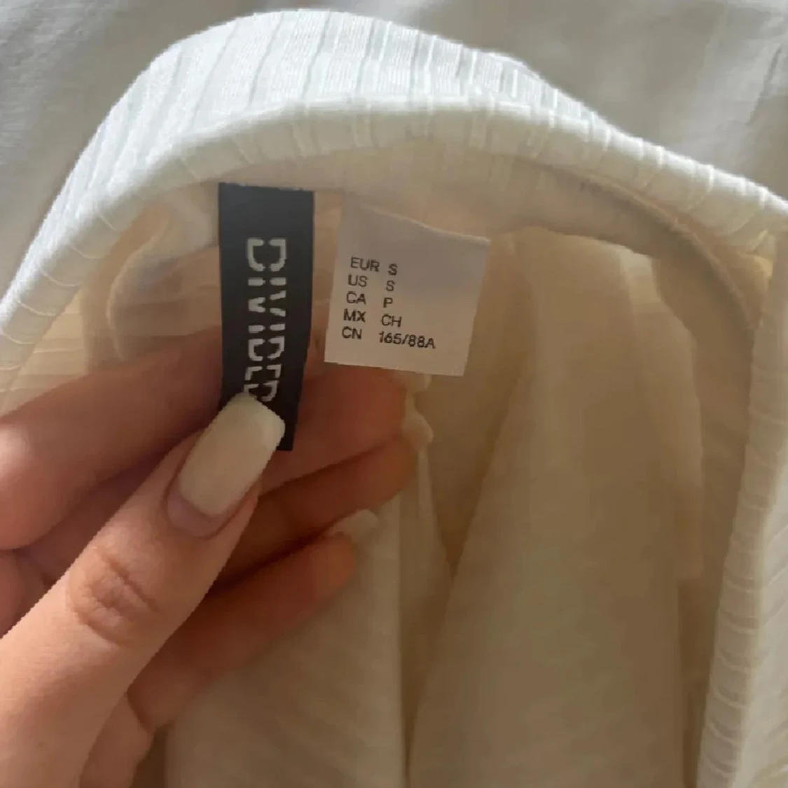 Offshoulder tröja - 1