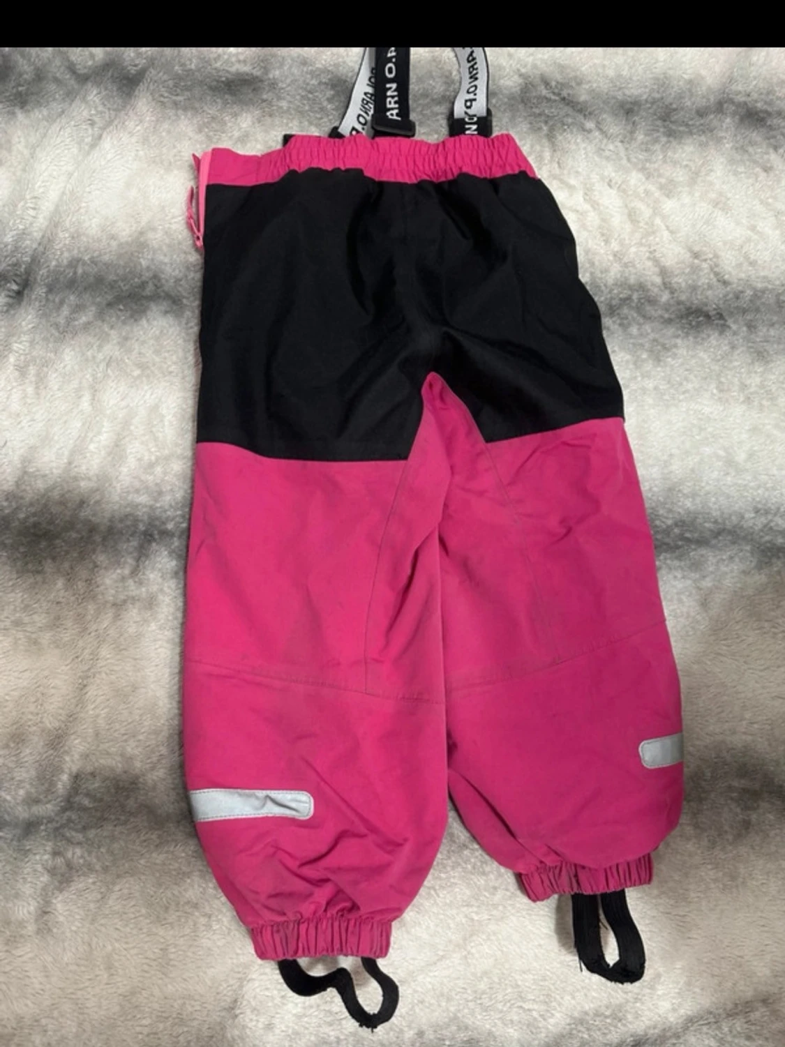 Rosa skalset från Polarn O. Pyret - 1