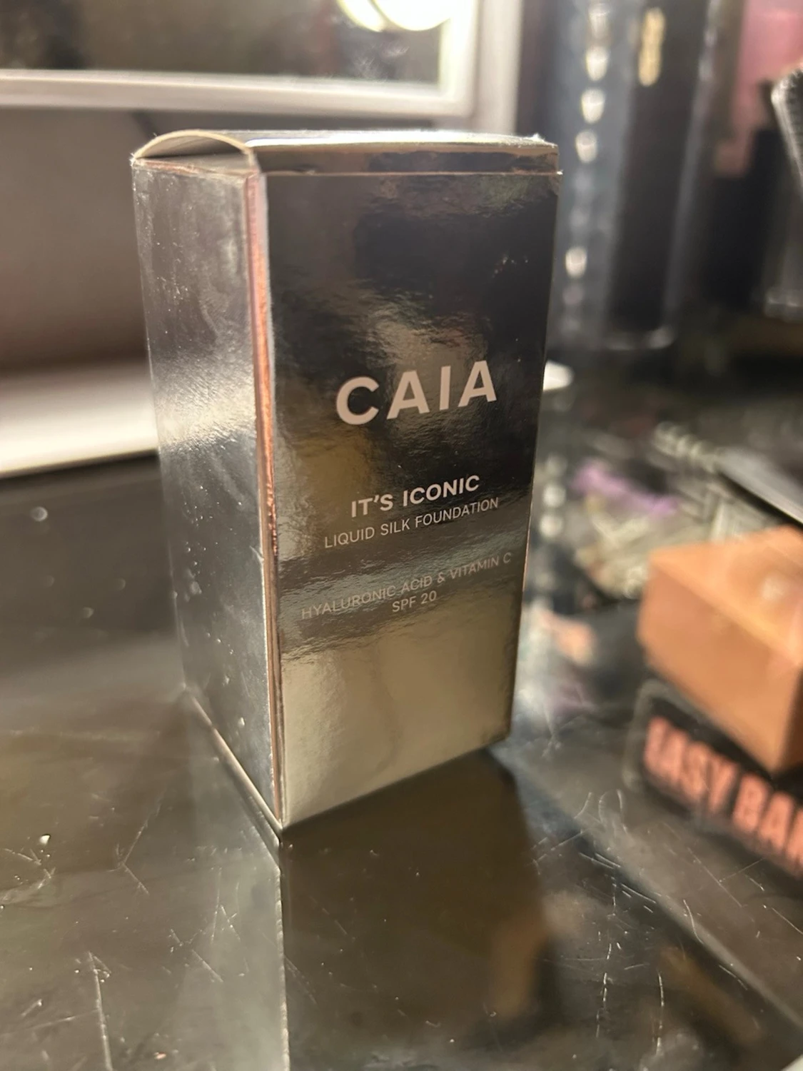 It's Iconic Foundation  - 5