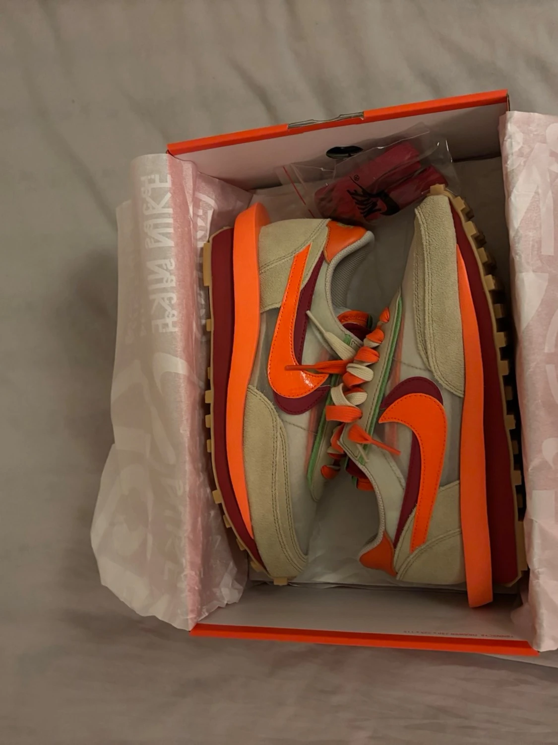 Nike LDWaffle S/C Blaze Orange sneakers