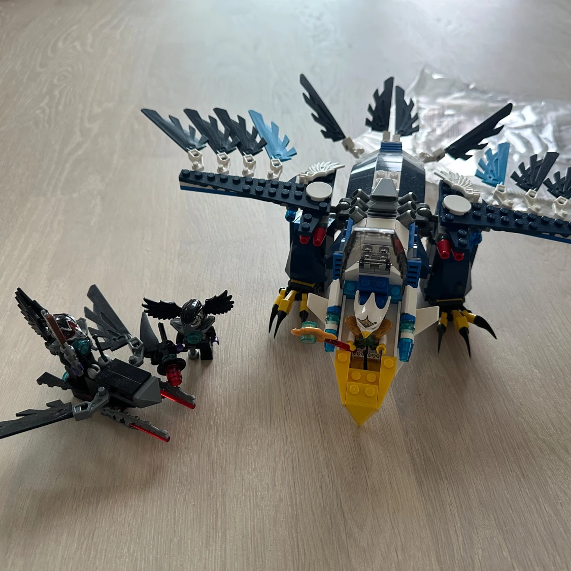 LEGO Legends of Chima 70003 Eris' Eagle Interceptor - 2