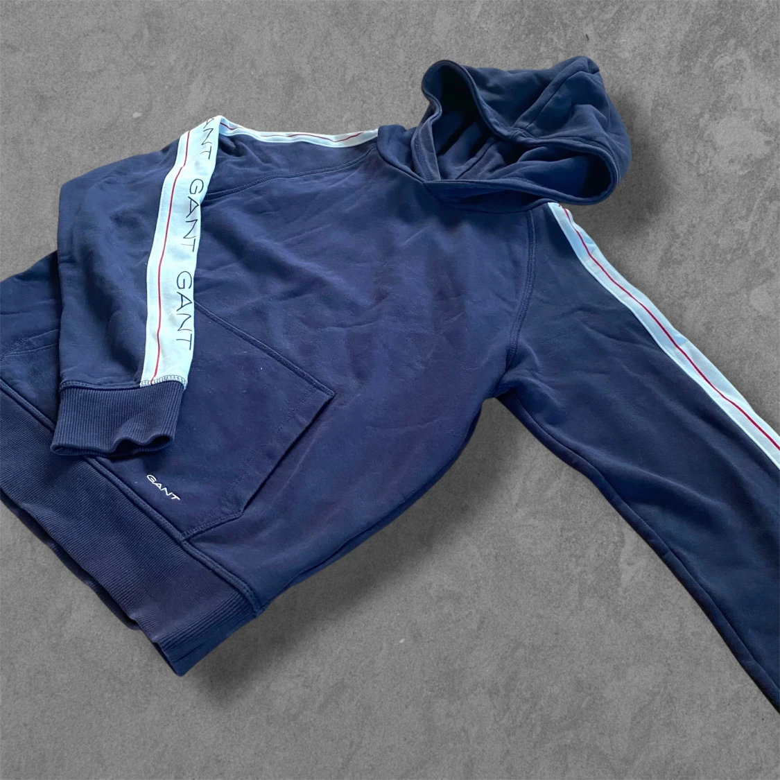 Marinblå Gant Hoodie, Small, Streetwear - 3