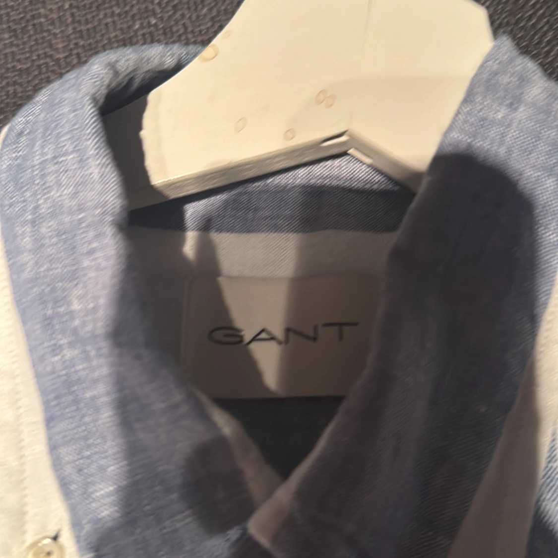 Randig linneskjorta från GANT - 2