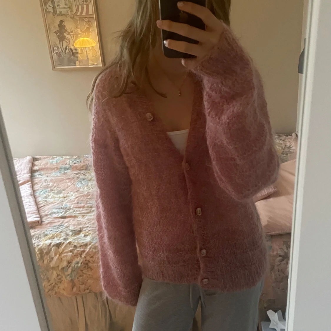 Egenstickad rosa kofta med knappar - 2