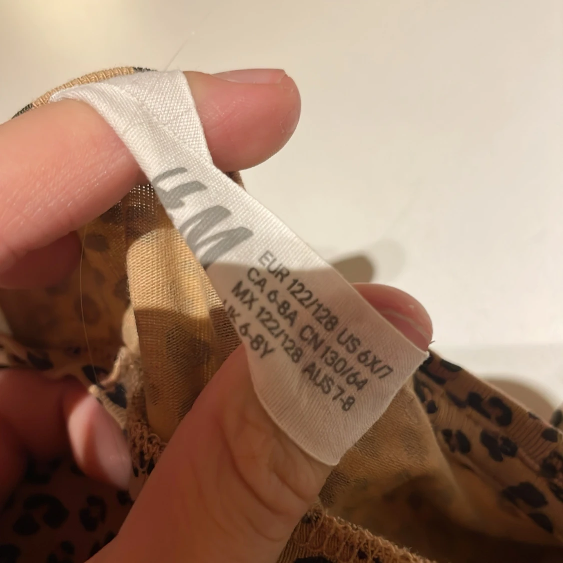 Leopardmönstrad långärmad tröja H&M - 1