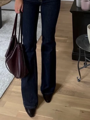 XIT stövlar  - Skinn boots i färgen svart från XIT! Storlek 40