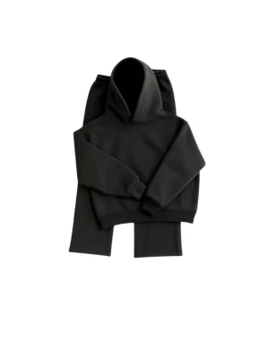 Vongallery - Säljer detta sett då jag köpte helt fel storlek. Det är storlek S passar runt 160-165cm, settet är aldrig andvänt och ligger kvar i påsarna endast kollade på. Nypris är 700-800kr men jag säljer de för 350 då ja bara vill bli av med dom⭐️ hör av er om mer🙌