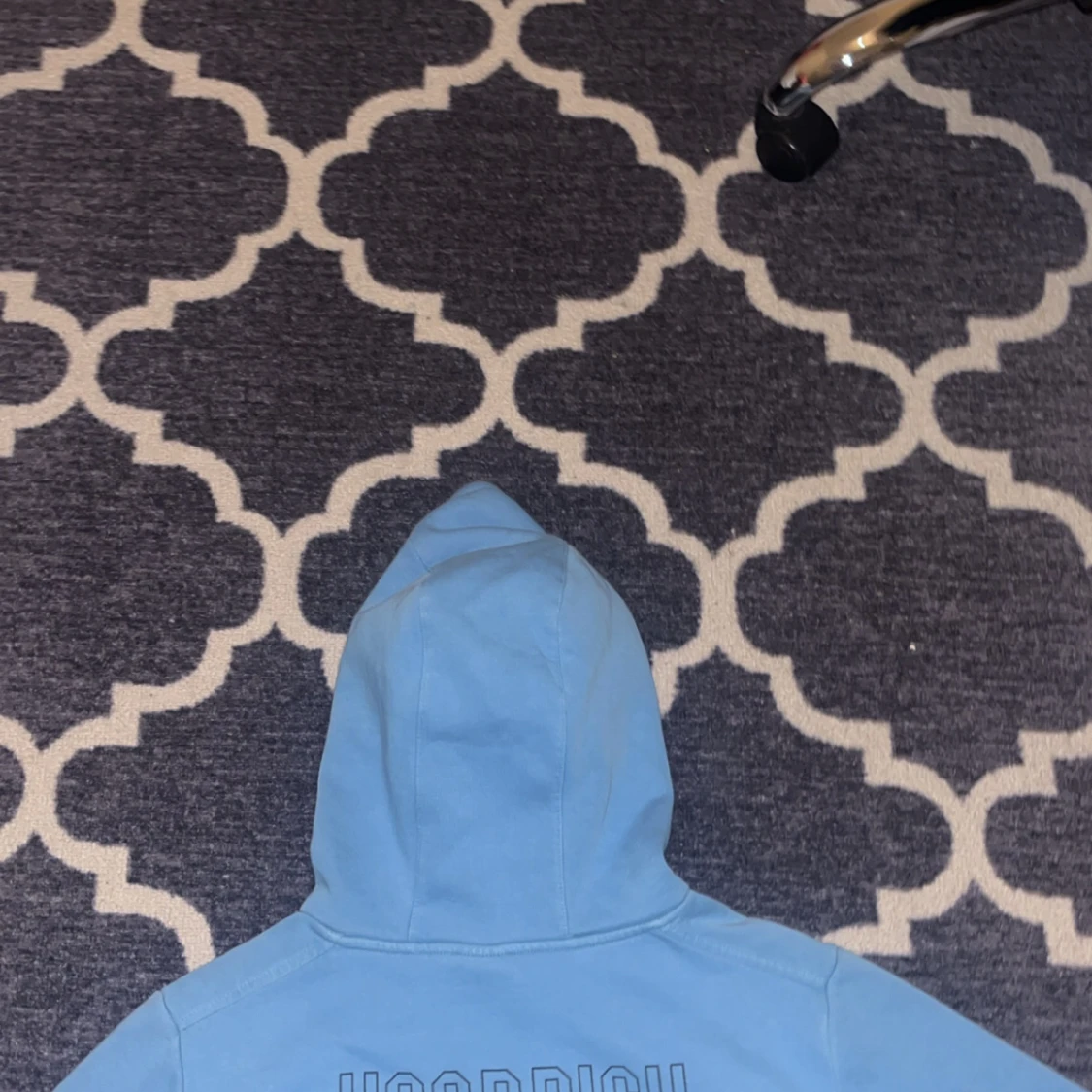 Blå hoodie från Hoodrich med tryck - 1