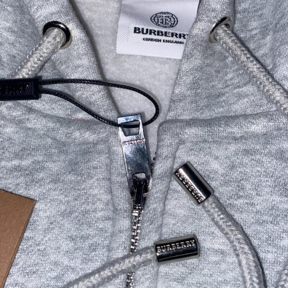 Grå Burberry hoodie - 1