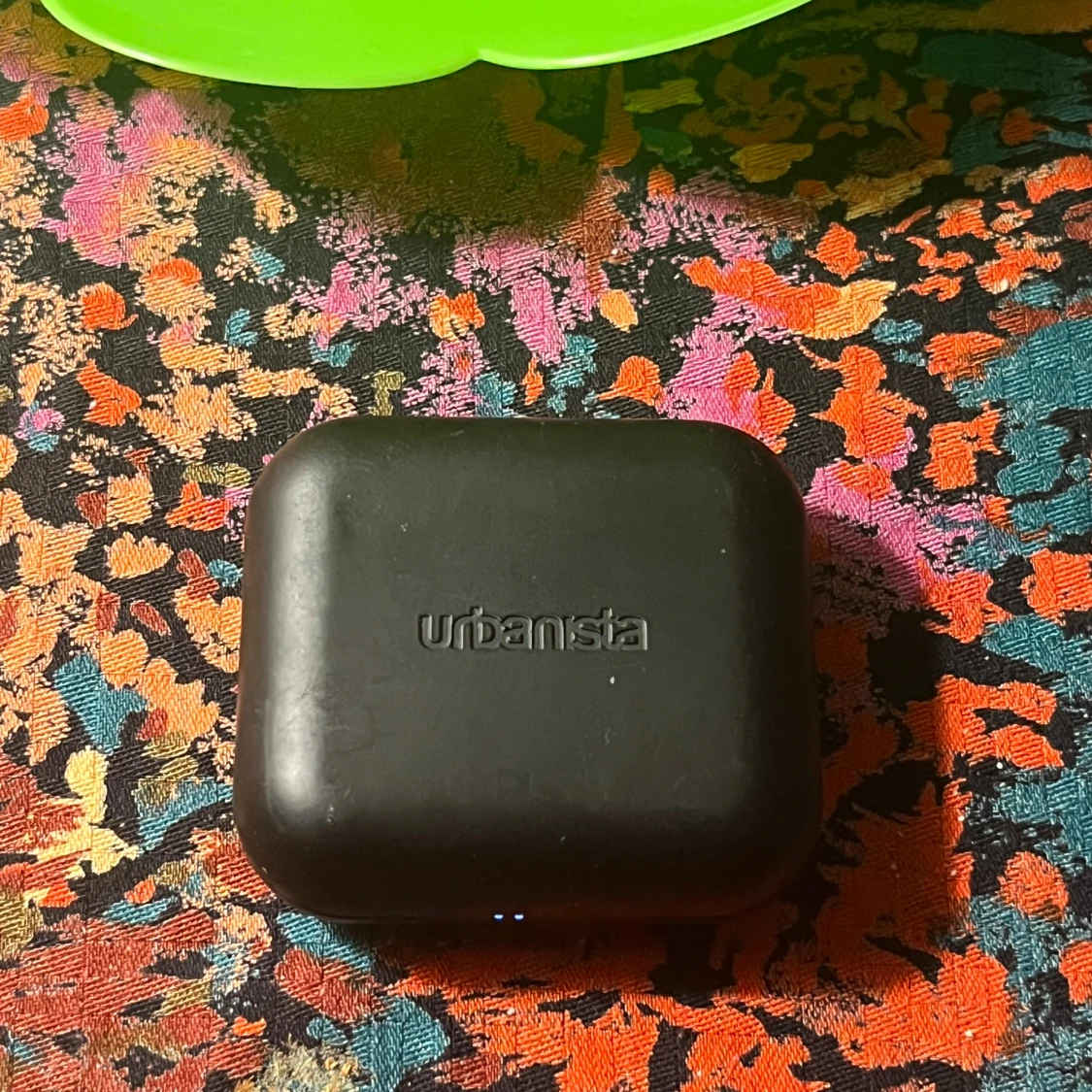 Urbanista trådlösa hörlurar - 1