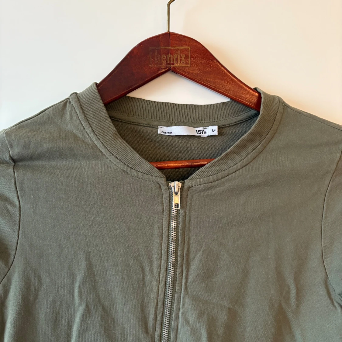 Olivgrön kofta från 157 - 3