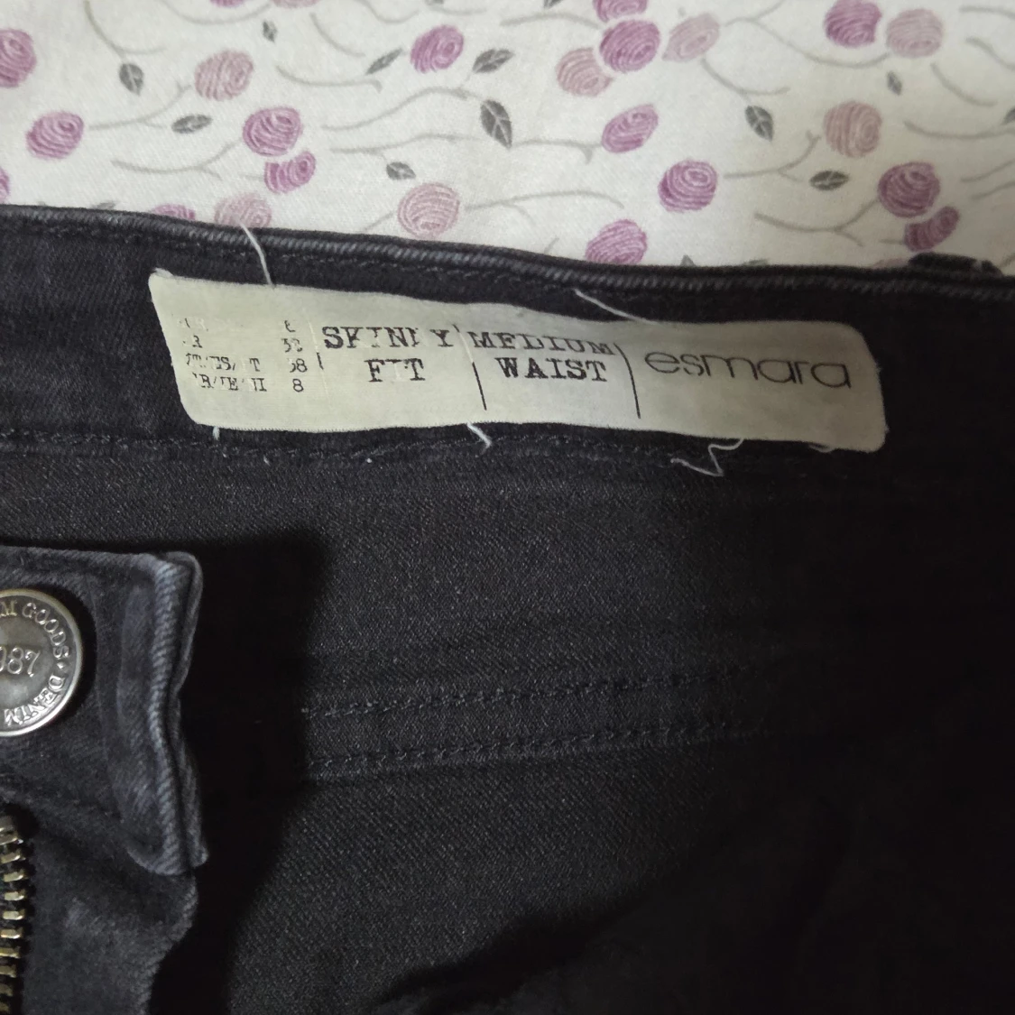 Svarta skinny jeans från Esmara - 2