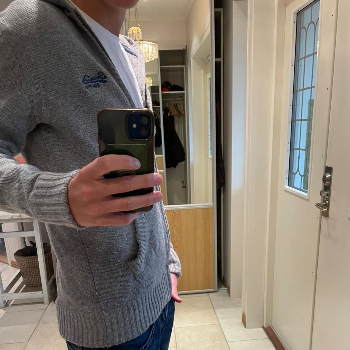 Grå kofta från Superdry med huva - 1