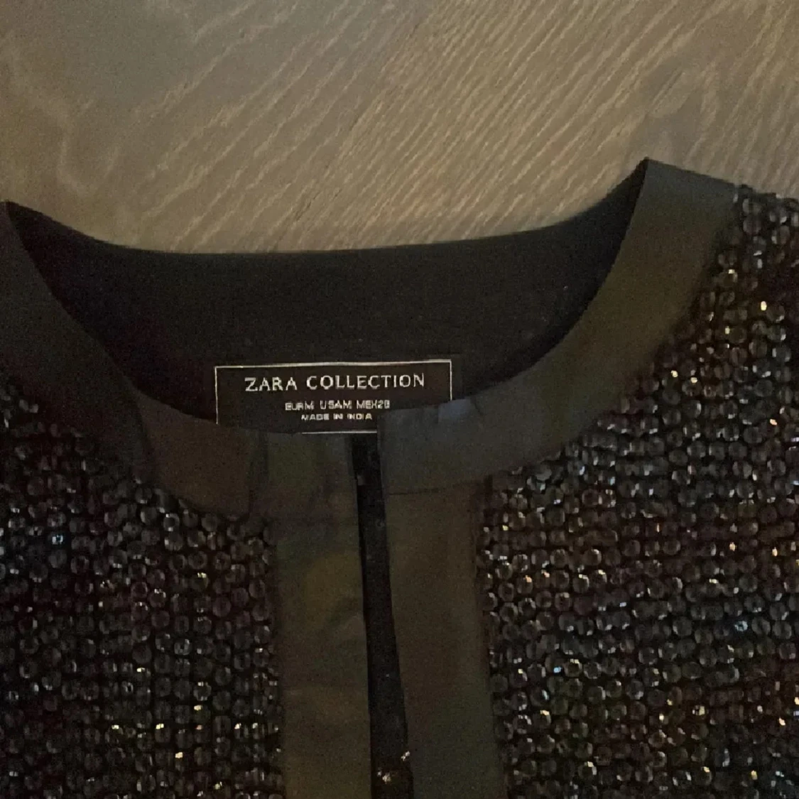 Svart paljettjacka från Zara Collection - 2