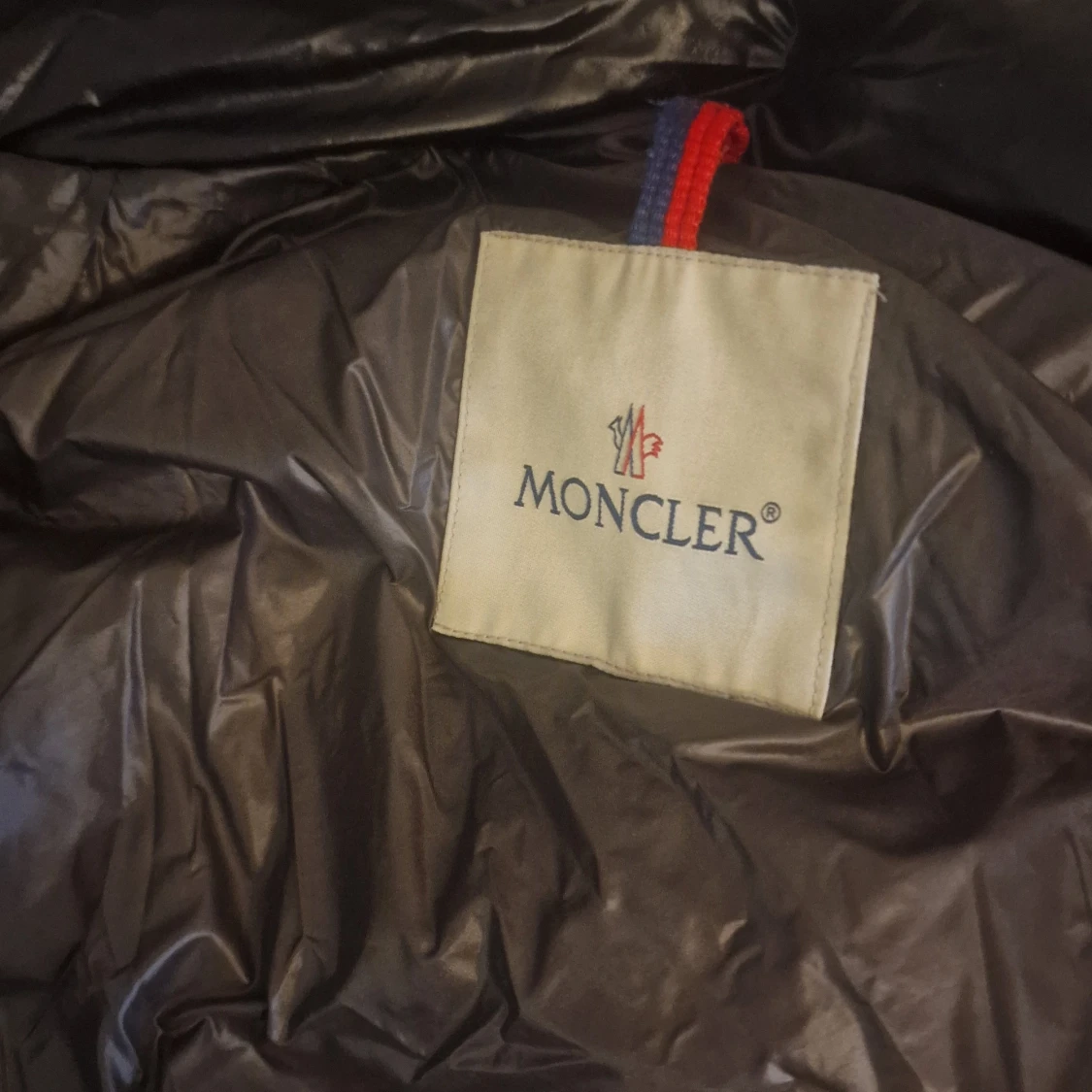 Svart dunväst från Moncler - 4