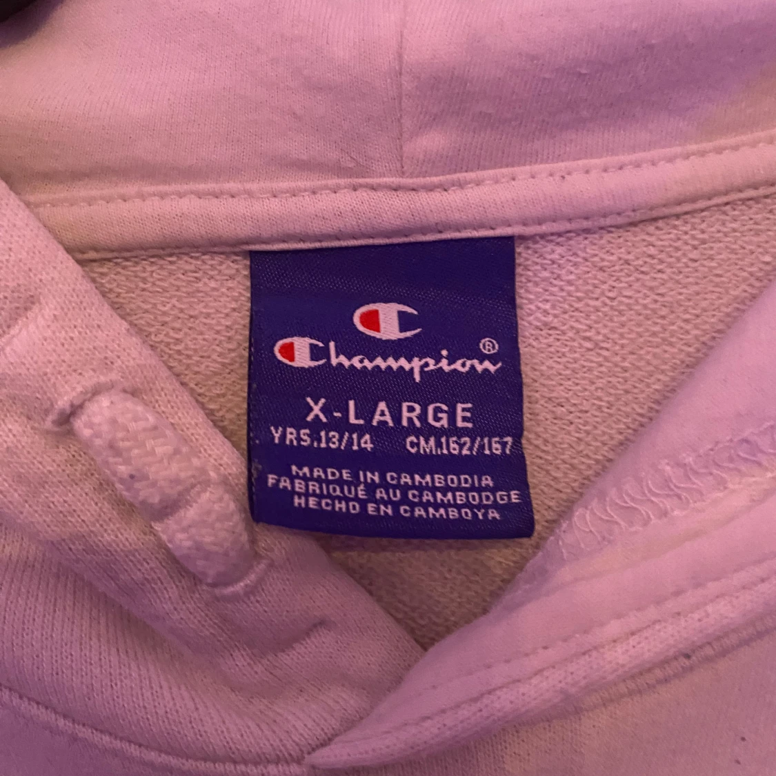 Vit hoodie från Champion  - 2