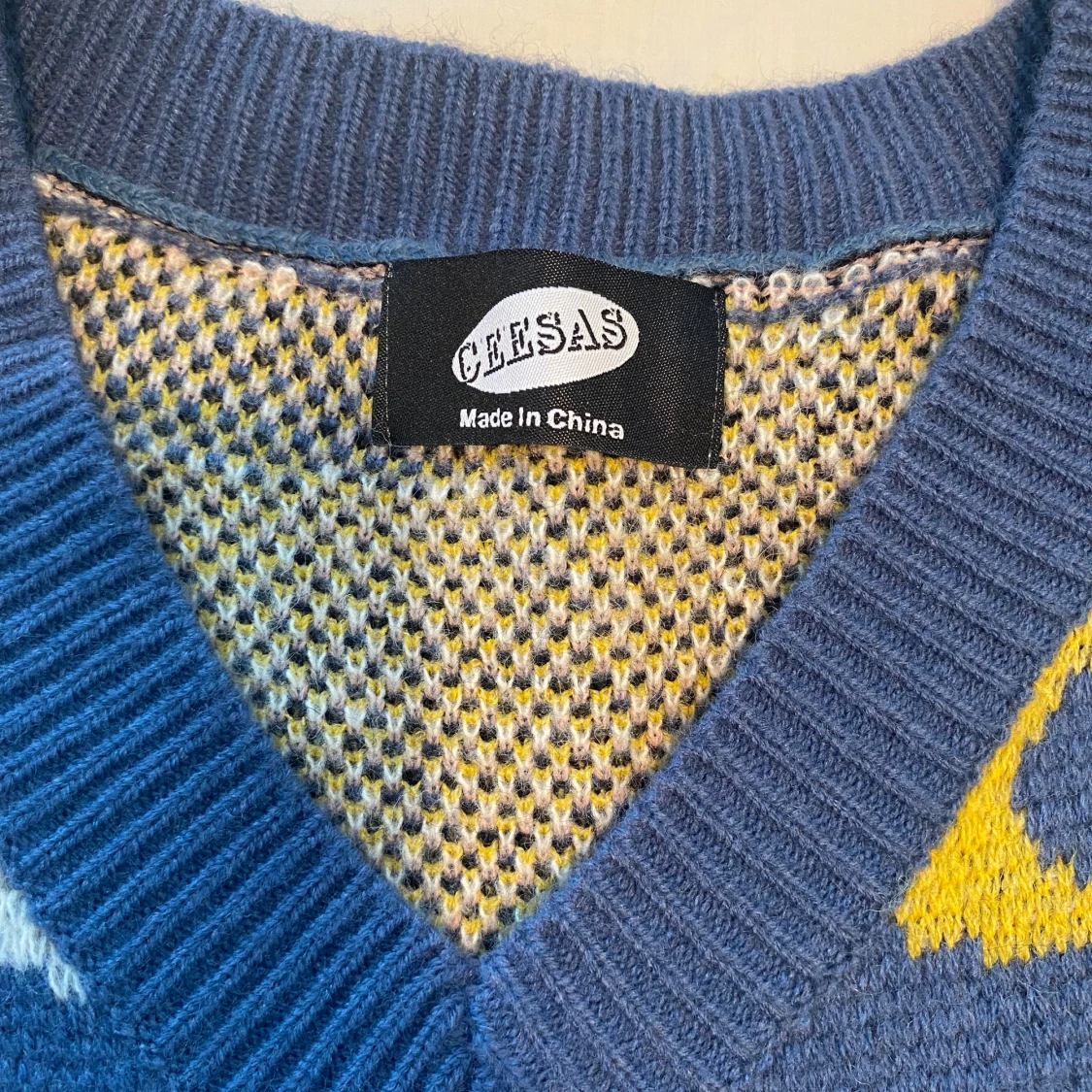 Stickad väst🐇 - 2