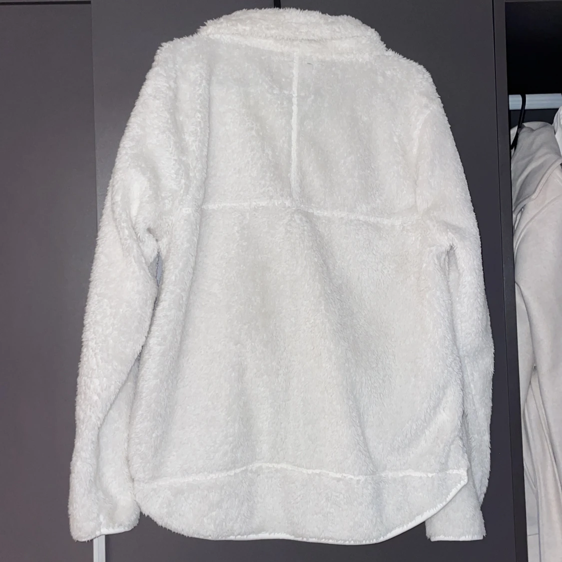 Vit teddyjacka från 157 - 1