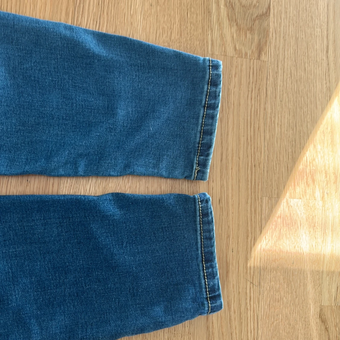 Blå skinny jeans från Denim - 4