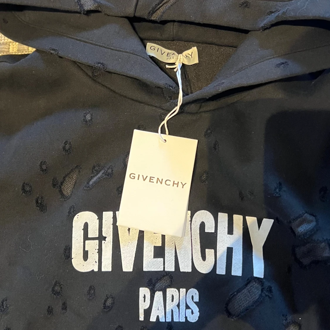Svart hoodie från Givenchy Paris - 3