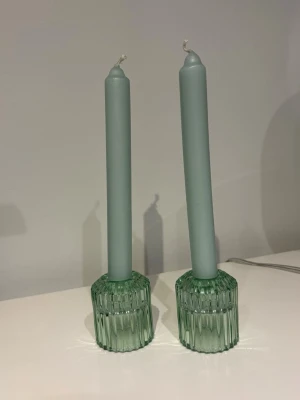 Ljusstakar  - Ljusstakar från Åhléns. Kan användas som värmeljushållare. Aldrig använda. Ljusen medföljer.