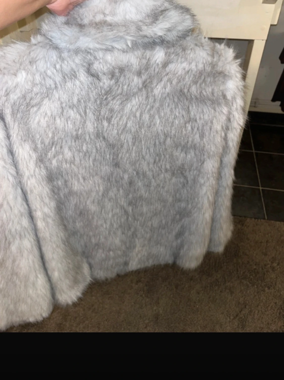 Grå pälsjacka från ONLY, stl M - 3