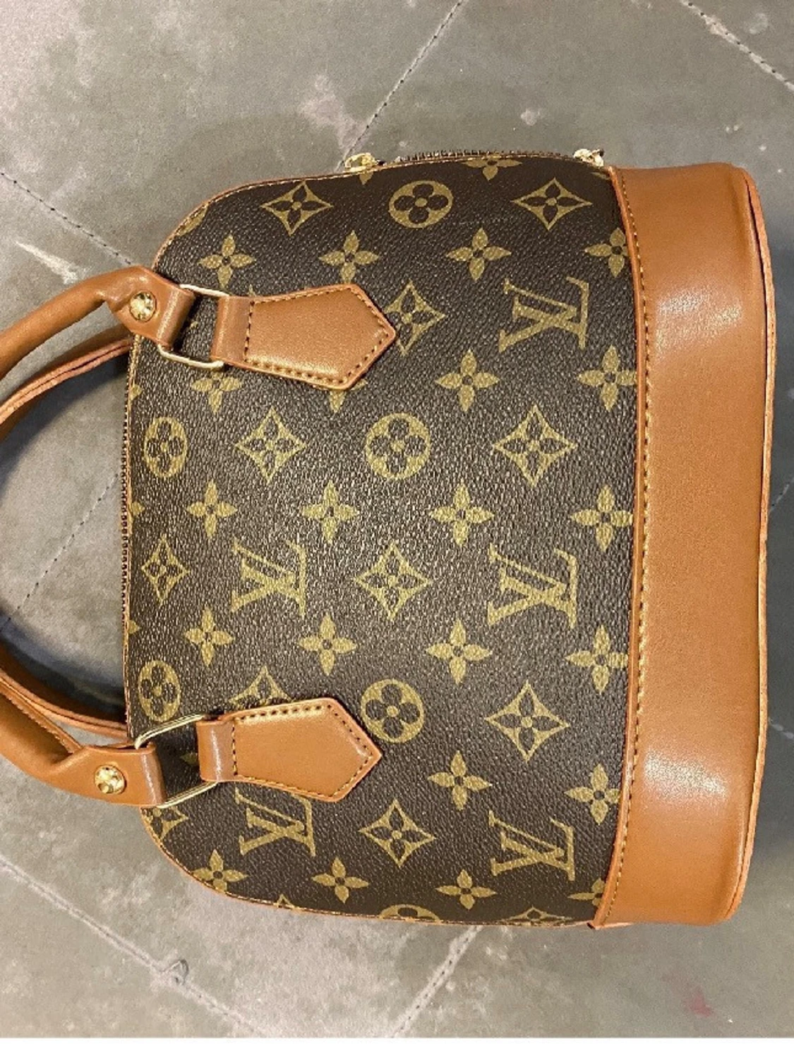  brun handväska  - 3