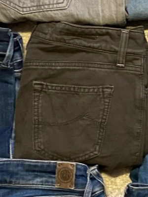 Jacob Cohën jeans - 200kr