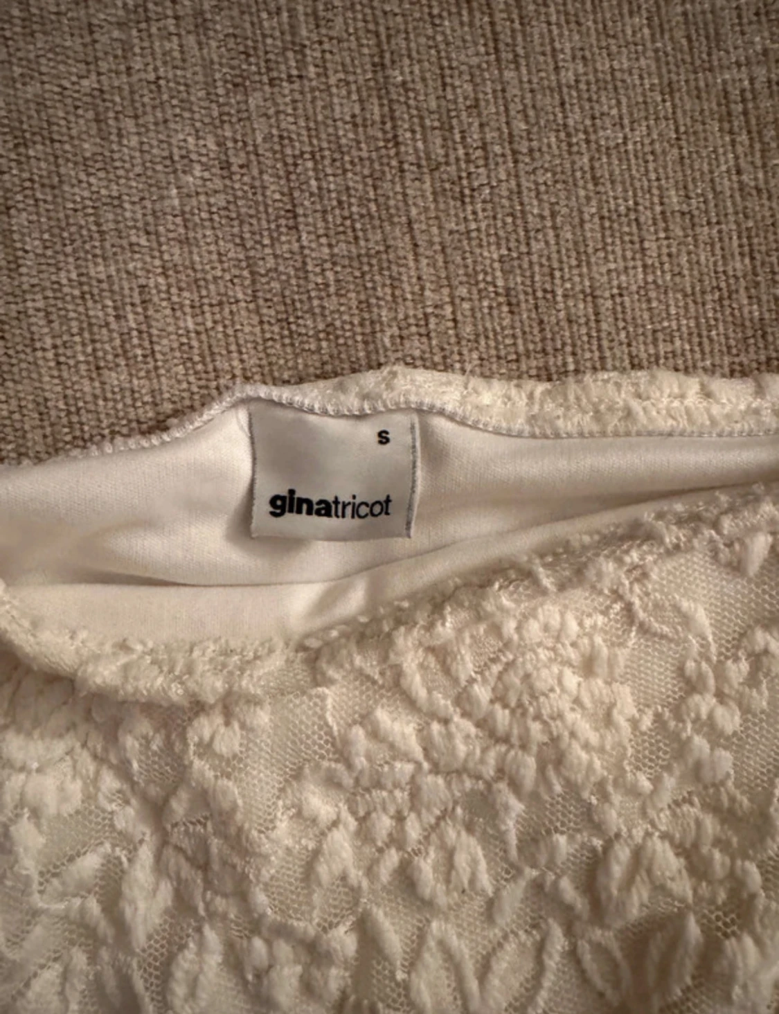 Off shoulder topp!  - 2