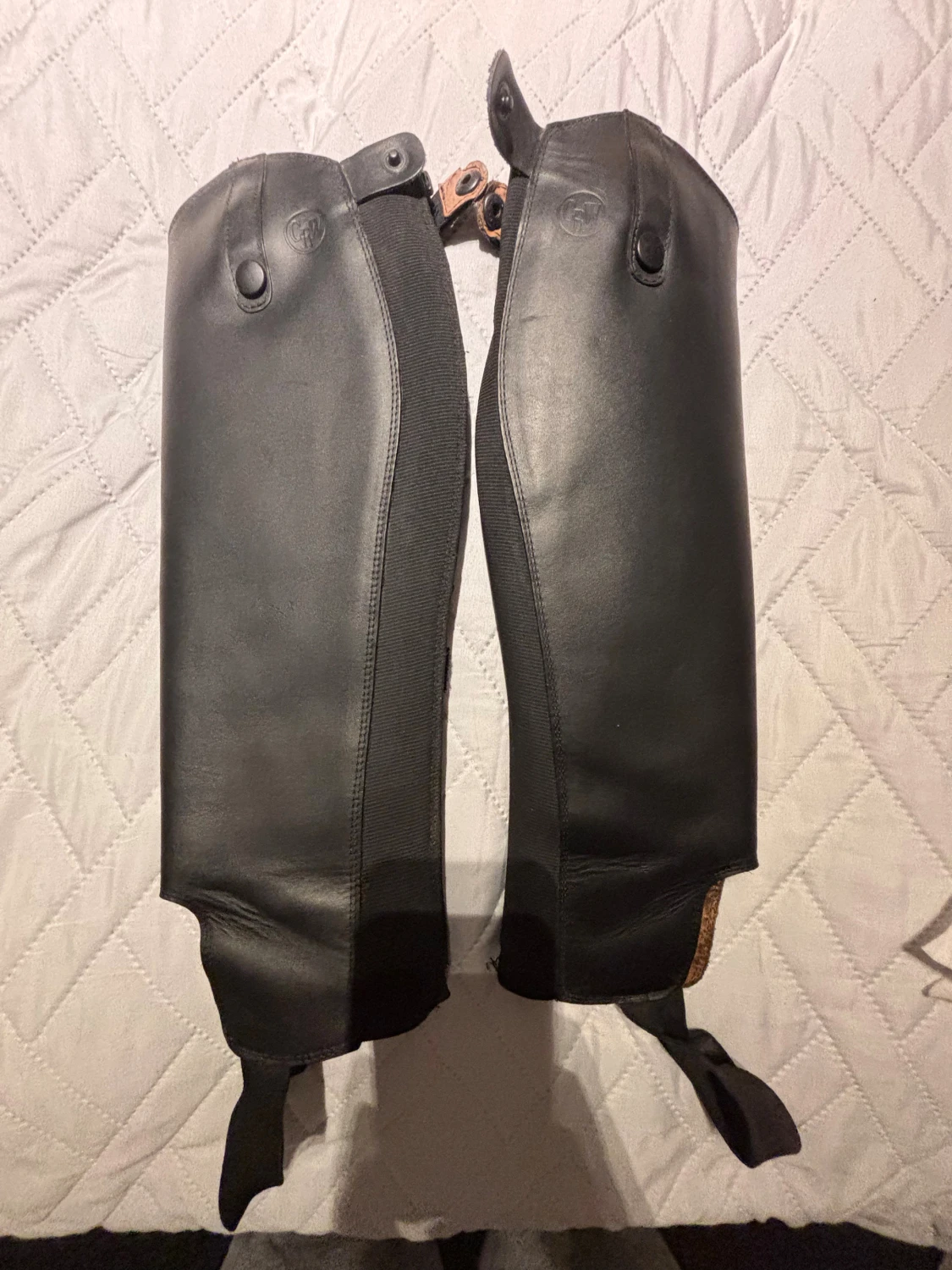 Svarta shortchaps från CRW i äkta skinn, stl S - 1