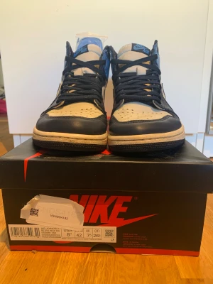 Jordan 1 Obsidian - Jordan 1 High Obsidian i storlek 42