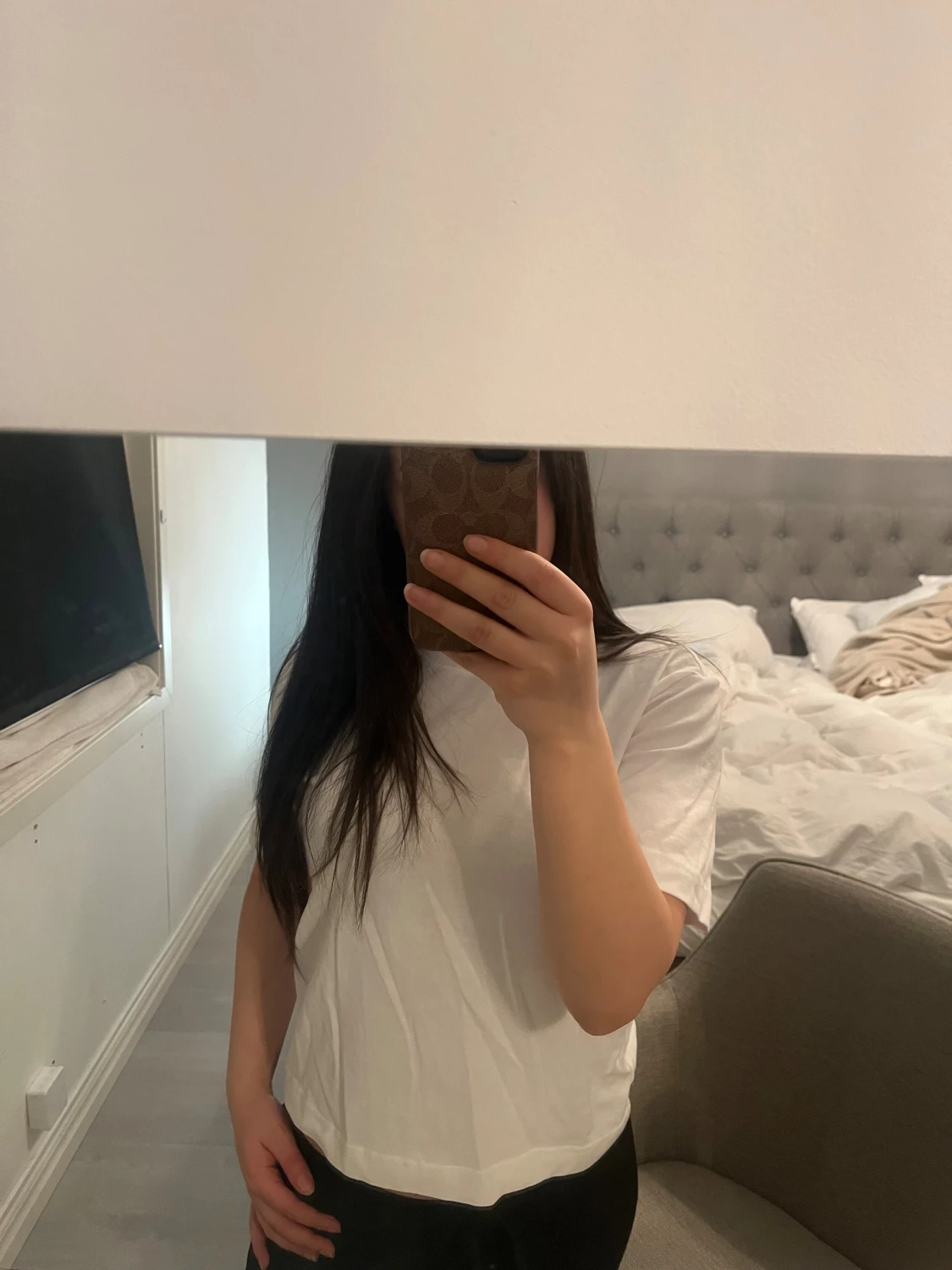 Vit basic t-shirt med rund hals