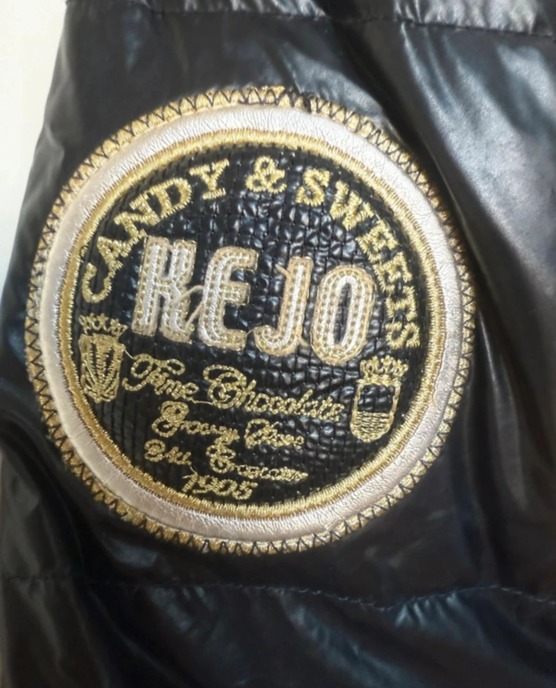 Dun pufferjacka från Kejo med brodyr - 3